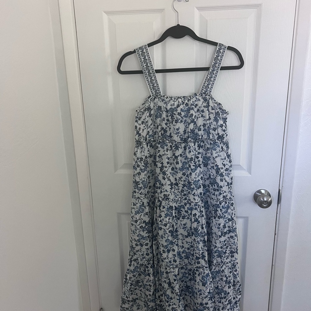Max Studio White Midi Dress with Blue Floral Print and Wide Straps